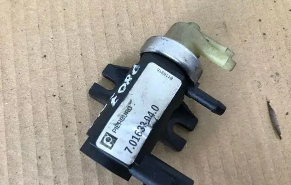 Citroen C4 I Turbo solenoid valve 701633040