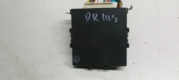 Toyota Prius (NHW20) Power management control unit 8967047010