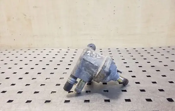 Thermostat/thermostat housing
