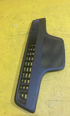 Alfa Romeo Giulietta Dash center speaker trim cover 156089605
