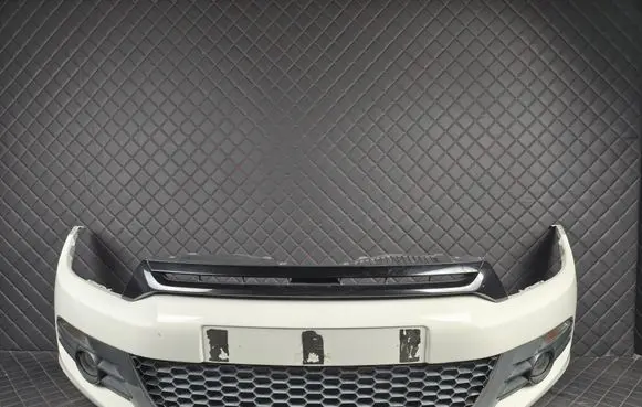 Volkswagen Scirocco Front bumper