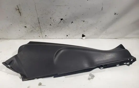 Volkswagen Golf Plus Rear seat side top trim 5M0867766H
