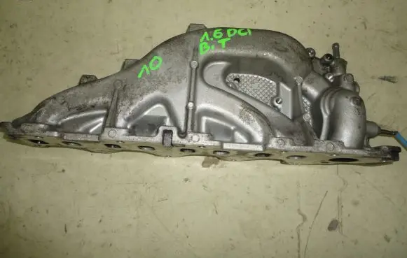 Nissan X-Trail T32 Intake manifold 140032531R