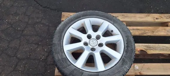R16 alloy rim
