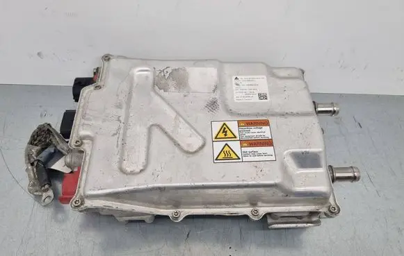 Tesla Model X Voltage converter inverter 1060985-00-B 106098500B