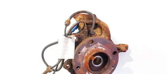 Citroen C3 Front wheel hub