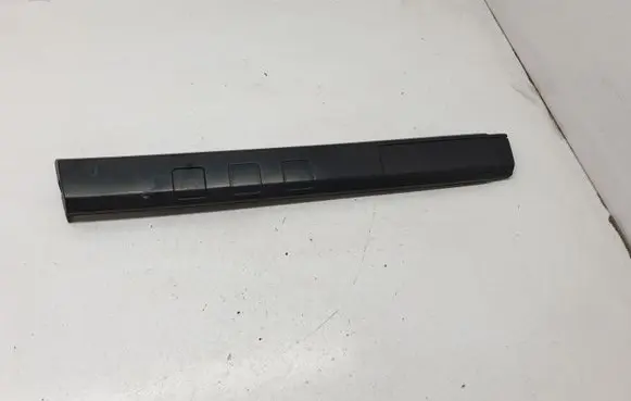 Roof trim bar molding cover
