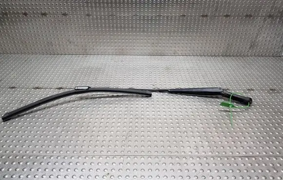 Volkswagen Tiguan Front wiper blade arm S26370398 5N0955409