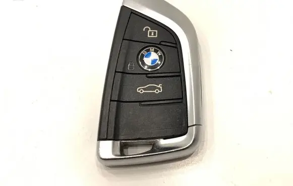 BMW 2 F45 Ignition key/card 