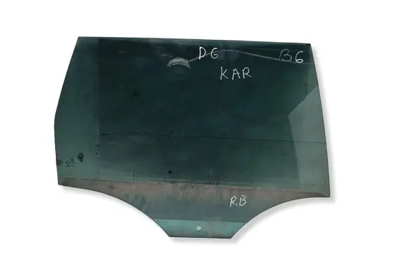Volkswagen PASSAT B6 Rear door window glass 43R000118 A011404 A0114047