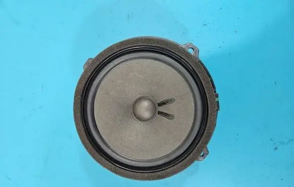 KIA Ceed Front door speaker 96330-J7000 IMPRK1540289
