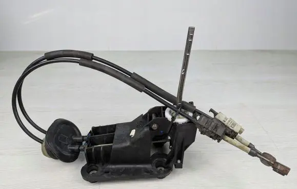 Citroen DS3 Gear shift rod 9683711680