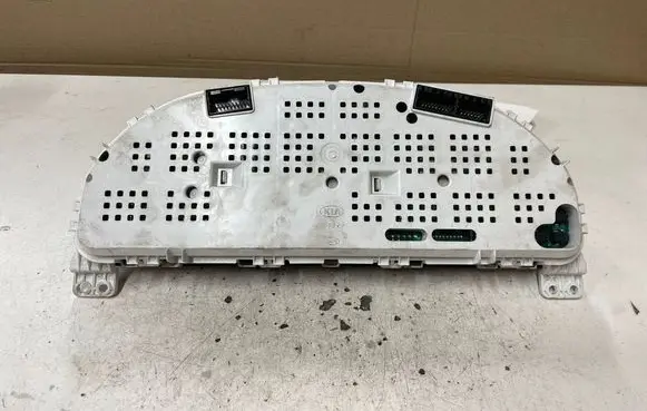 KIA Sorento Speedometer (instrument cluster) 940113E120 20060608 11000986300K