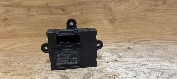 Volvo V70 Door control unit/module 9G9T14B534BC