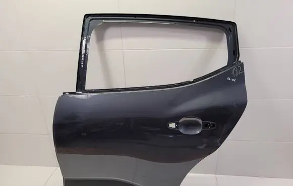 Dacia Sandero III Rear door