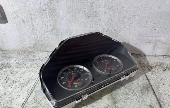 Volvo V50 Speedometer (instrument cluster) 30710071 100391 C0889