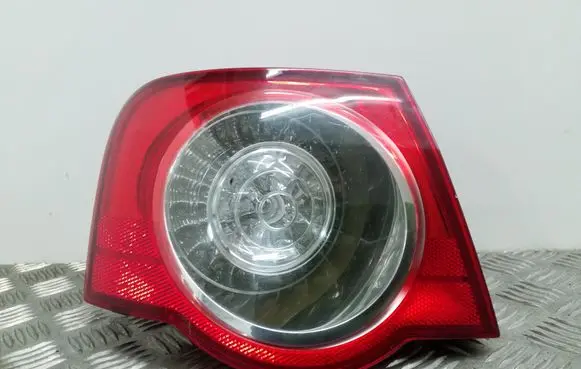 Volkswagen PASSAT B6 Rear/tail lights 3C5945095C