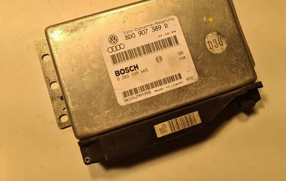 Audi A6 S6 C5 4B Gearbox control unit/module 8D0907389D