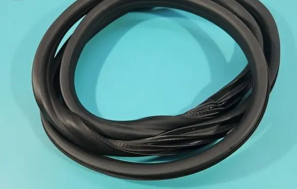 Dacia Duster III Rubber seal rear door IMPRK1569710