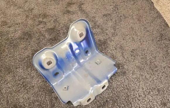 Renault Captur II Fender mounting bracket 663508999R