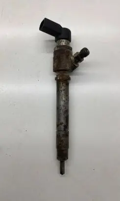 Jaguar S-Type Fuel injector 4s7q9k546af