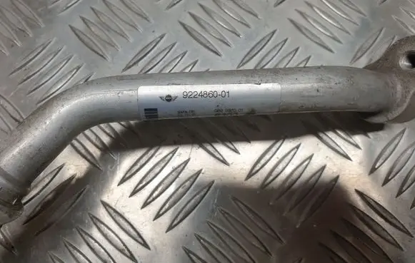 Mini One - Cooper Coupe R56 Air conditioning (A/C) pipe/hose 9224860