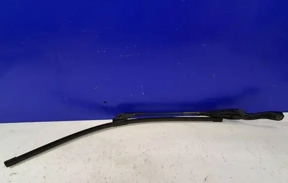 Mercedes-Benz E W211 Windshield/front glass wiper blade A2118201144