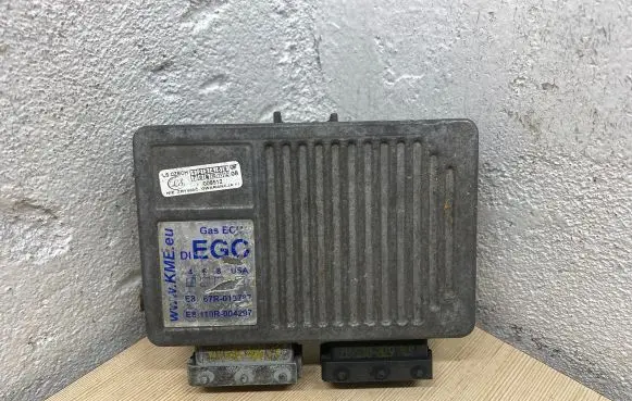 Skoda Octavia Mk2 (1Z) LP gas control unit module 67R013787 110R004297
