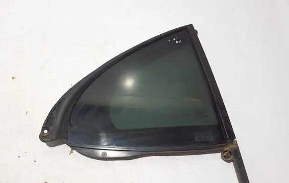 Mercedes-Benz E W214 Rear vent window glass A2147301200