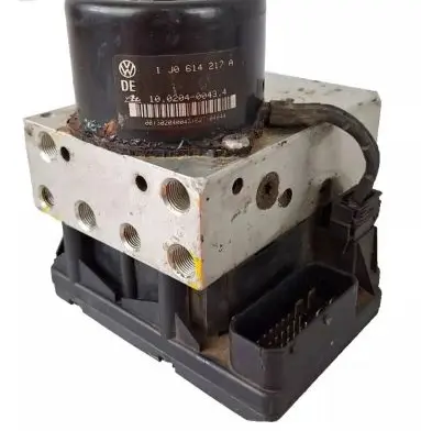 Audi A3 S3 8L ABS Pump 1J0614217A 1J0907379A