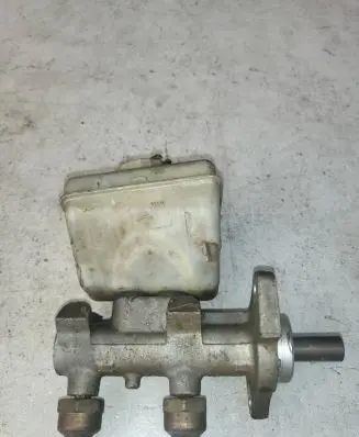 Mercedes-Benz ML W163 Master brake cylinder 26051383041