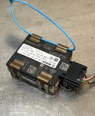 Mercedes-Benz A W177 Trunk lid opening control unit 