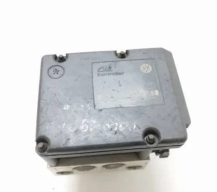 Volkswagen Polo ABS Pump 6X0907379B 3X6869 10094903483