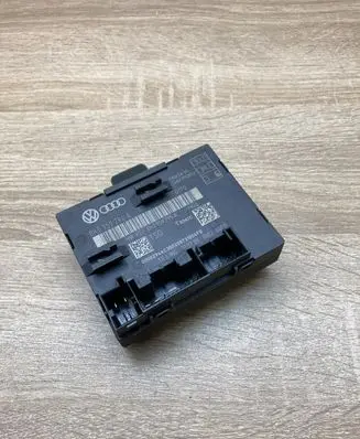Audi A4 S4 B8 8K Door control unit/module 8K0959794A 8K0959795A