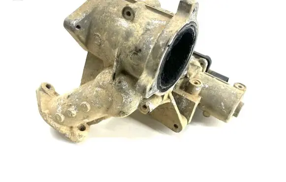 Volkswagen Caddy EGR valve 03G129637A 03G131502 03G131501D