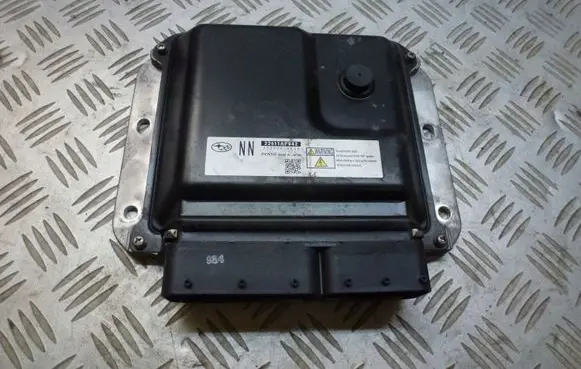 Mini Cooper Countryman F60 Engine control unit/module 22611AP842
