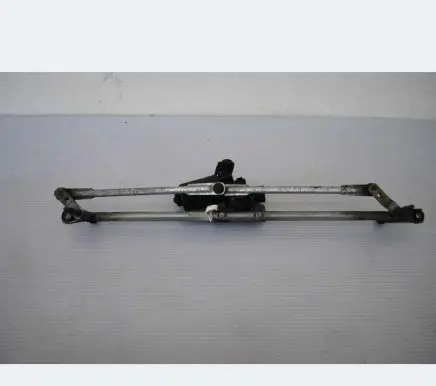 Land Rover Discovery 3 - LR3 Front wiper linkage and motor