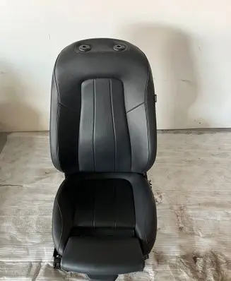 Mercedes-Benz B W247 Front driver seat 