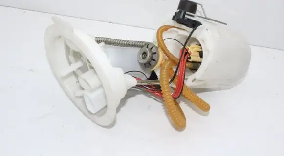 BMW M4 F82 F83 In-tank fuel pump 0580200712 2284693