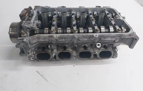 Toyota Auris E180 Engine head 1116B14193