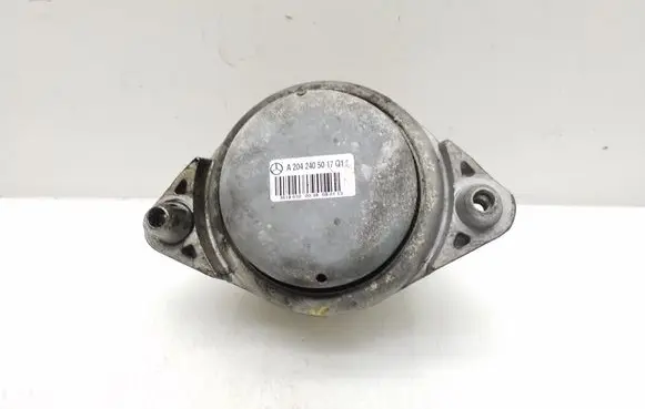 Mercedes-Benz E W212 Engine mount bracket A2042405017