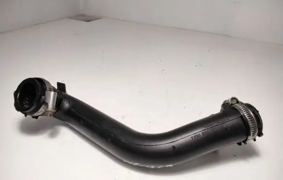 Renault Espace III Breather hose/pipe 7700868267