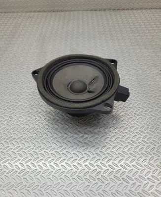Volvo XC40 Front door speaker 31438477