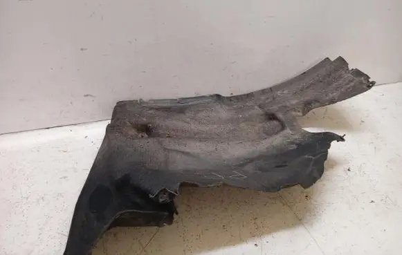 BMW 7 F01 F02 F03 F04 Front arch trim 