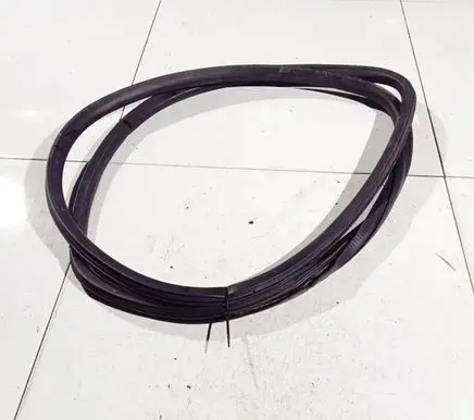 Seat Altea Rubber seal front coupe door 