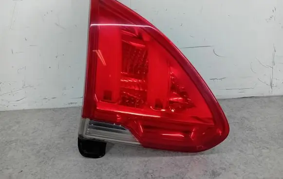 Peugeot 2008 I Tailgate rear/tail lights 