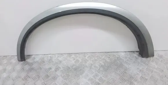 Volvo XC90 Front arch trim 30695487