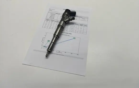 BMW 5 E60 E61 Fuel injector 7792096 0445110 219