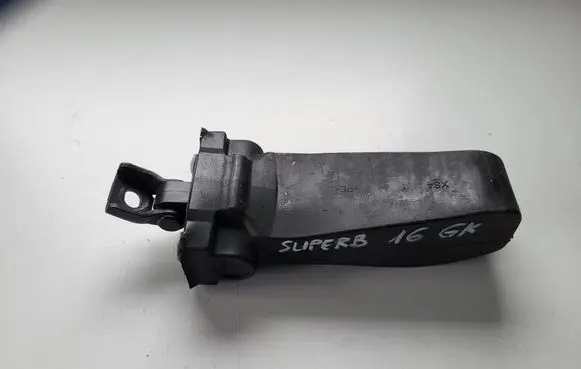 Skoda Superb B8 (3V) Rear door check strap stopper