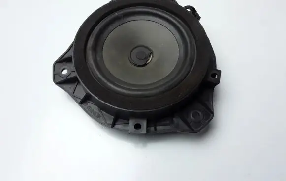 KIA Rio Front door speaker 963301W500
